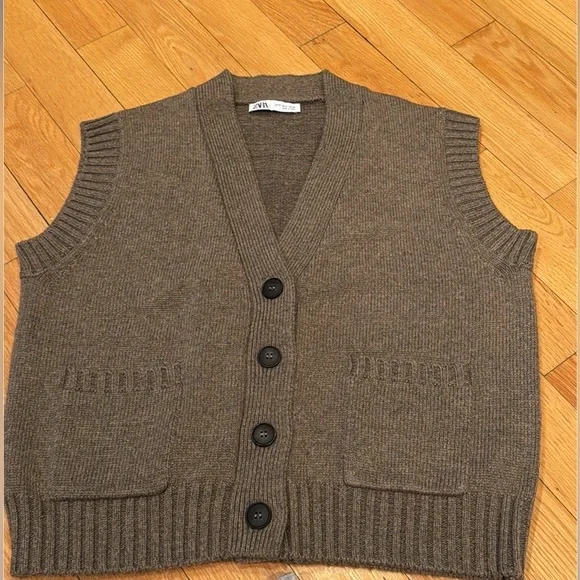 Zara oversized sweater vest stock - Picture 3 of 5